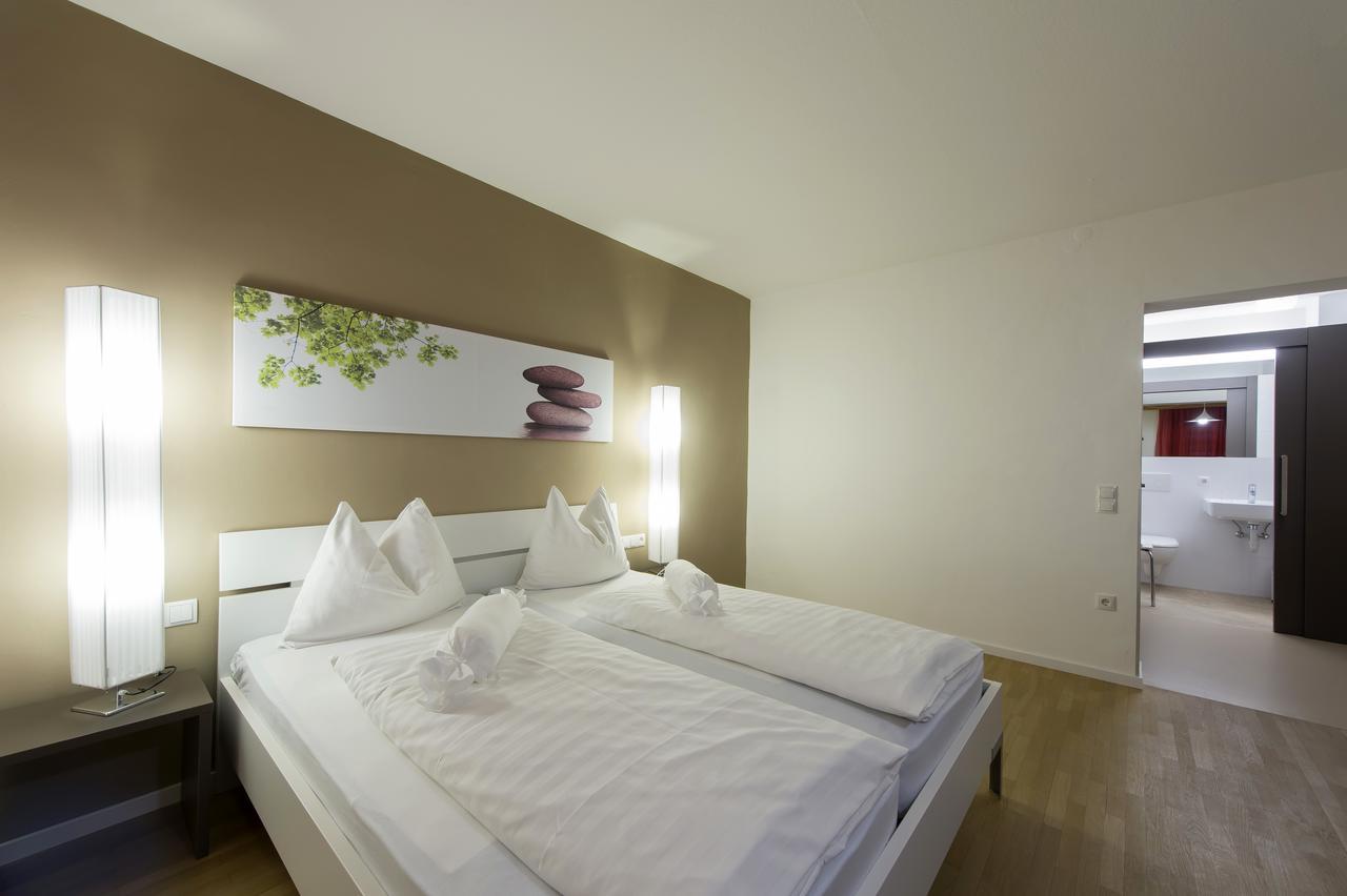 Pension Lichtenburg Nalles Exterior photo